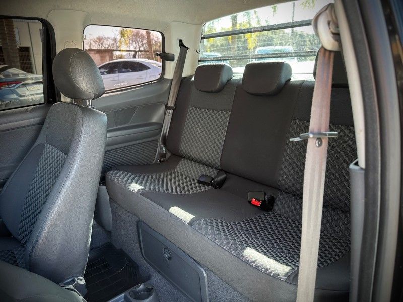 Volkswagen SAVEIRO CD TRENDLINE 1.6 2015 NEUMANN VEÍCULOS ARROIO DO MEIO / Carros no Vale