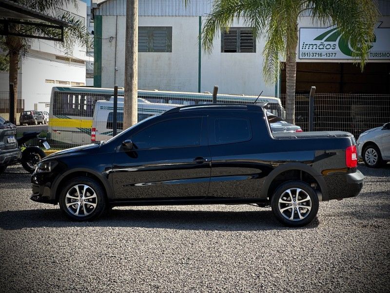 Volkswagen SAVEIRO CD TRENDLINE 1.6 2015 NEUMANN VEÍCULOS ARROIO DO MEIO / Carros no Vale