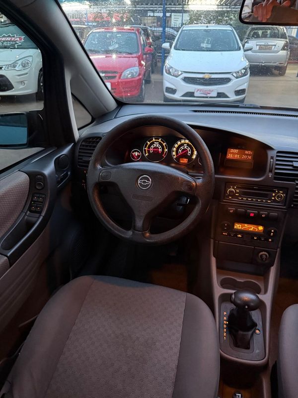Chevrolet ZAFIRA EXPRESSION 2.0 8V 2012 FERREIRA VEÍCULOS VENÂNCIO AIRES / Carros no Vale