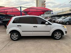Ford FIESTA 1.6 8V 2011 FERREIRA VEÍCULOS VENÂNCIO AIRES / Carros no Vale