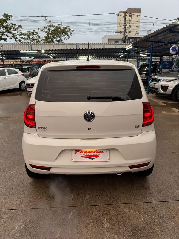 Volkswagen FOX 1.6 8V 2012 FERREIRA VEÍCULOS VENÂNCIO AIRES / Carros no Vale
