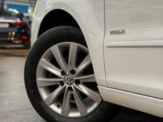 Volkswagen FOX 1.6 8V 2012 FERREIRA VEÍCULOS VENÂNCIO AIRES / Carros no Vale