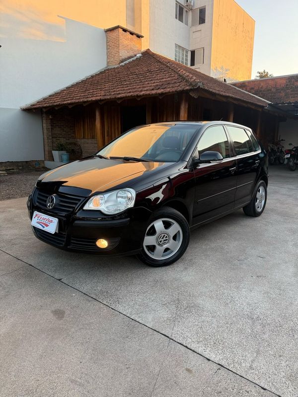 Volkswagen POLO HATCH 1.6 8V 2010 FERREIRA VEÍCULOS VENÂNCIO AIRES / Carros no Vale