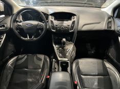 FORD FOCUS 2.0 SE Plus Fastback 16V 2017/2018 M&C AUTOMÓVEIS CAXIAS DO SUL / Carros no Vale