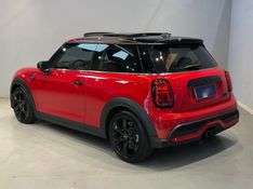MINI COOPER 2.0 16V TWINPOWER GASOLINA S EXCLUSIVE 2P STEPTRONIC 2022/2023 FÁBIO BERNARDES PORTO ALEGRE / Carros no Vale