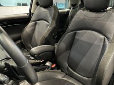 MINI COOPER 2.0 16V TWINPOWER GASOLINA S EXCLUSIVE 2P STEPTRONIC 2022/2023 FÁBIO BERNARDES PORTO ALEGRE / Carros no Vale