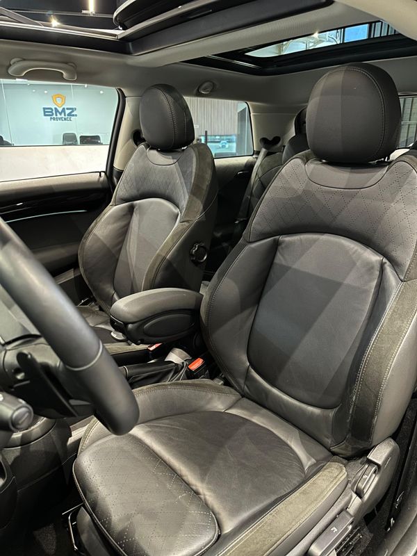 MINI COOPER 2.0 16V TWINPOWER GASOLINA S EXCLUSIVE 2P STEPTRONIC 2022/2023 FÁBIO BERNARDES PORTO ALEGRE / Carros no Vale