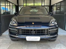 PORSCHE CAYENNE 4.0 V8 GASOLINA TURBO COUPÉ AWD TIPTRONIC S 2022/2023 FÁBIO BERNARDES PORTO ALEGRE / Carros no Vale