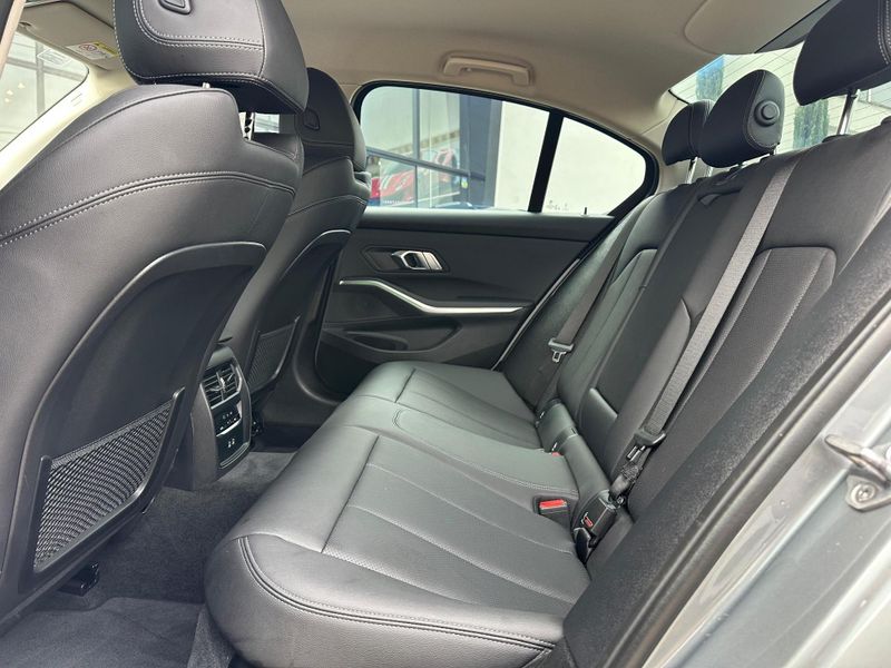 BMW 320i 2.0 Turbo/ActiveFlex 16V/GP 4p 2023/2023 CONCEPT MOTORS PASSO FUNDO / Carros no Vale