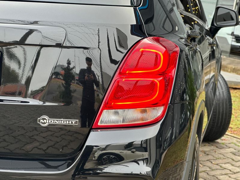 Chevrolet Tracker Midnight 1.4 Turbo Flex Aut. 2018/2019 CONCEPT MOTORS PASSO FUNDO / Carros no Vale