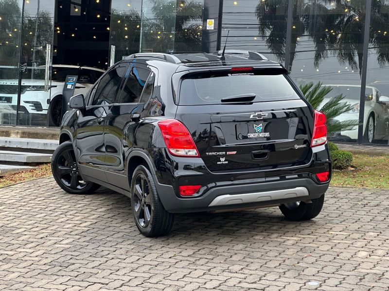 Chevrolet Tracker Midnight 1.4 Turbo Flex Aut. 2018/2019 CONCEPT MOTORS PASSO FUNDO / Carros no Vale