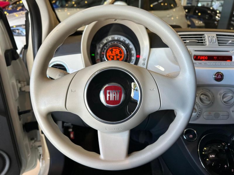 Fiat 500 Cult 1.4 Flex 8V EVO Dualogic 2012/2012 CONCEPT MOTORS PASSO FUNDO / Carros no Vale
