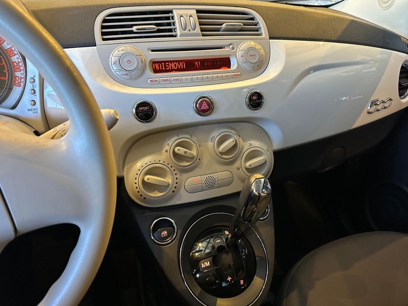 Fiat 500 Cult 1.4 Flex 8V EVO Dualogic 2012/2012 CONCEPT MOTORS PASSO FUNDO / Carros no Vale