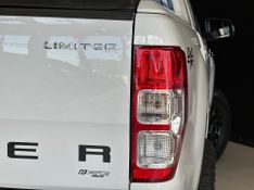 Ford Ranger Limited 3.2 4×4 CD Diesel Aut. 2016/2017 CONCEPT MOTORS PASSO FUNDO / Carros no Vale