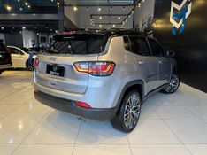 Jeep Compass LIMITED T270 1.3 TB 4×2 Flex Aut 2021/2022 CONCEPT MOTORS PASSO FUNDO / Carros no Vale