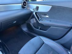 Mercedes-Benz A-35 AMG 4MATIC 2.0 TB Aut. 2019/2020 CONCEPT MOTORS PASSO FUNDO / Carros no Vale