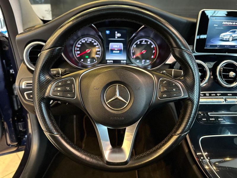 Mercedes-Benz C-180 1.6 Turbo 16V/Flex 16V Aut. 2014/2015 CONCEPT MOTORS PASSO FUNDO / Carros no Vale