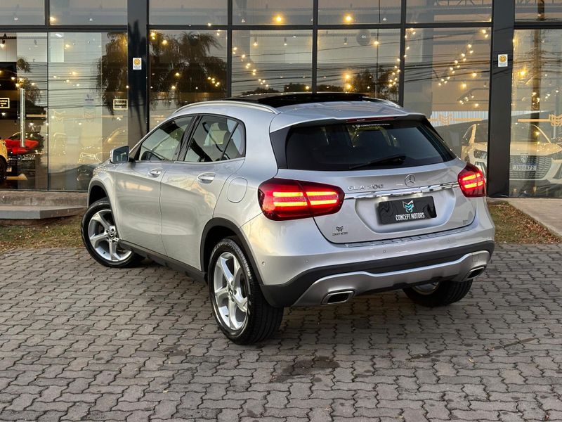 Mercedes-Benz Gla 200 Enduro 1.6 TB 16V Flex Aut. 2018/2019 CONCEPT MOTORS PASSO FUNDO / Carros no Vale