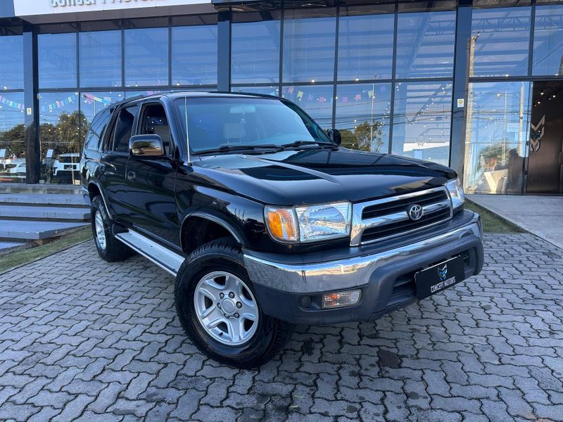 Toyota Hilux SW4 4×4 3.0 8V TB Diesel 1999/1999 CONCEPT MOTORS PASSO FUNDO / Carros no Vale