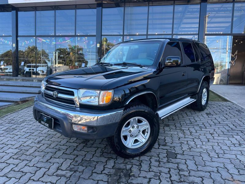 Toyota Hilux SW4 4×4 3.0 8V TB Diesel 1999/1999 CONCEPT MOTORS PASSO FUNDO / Carros no Vale