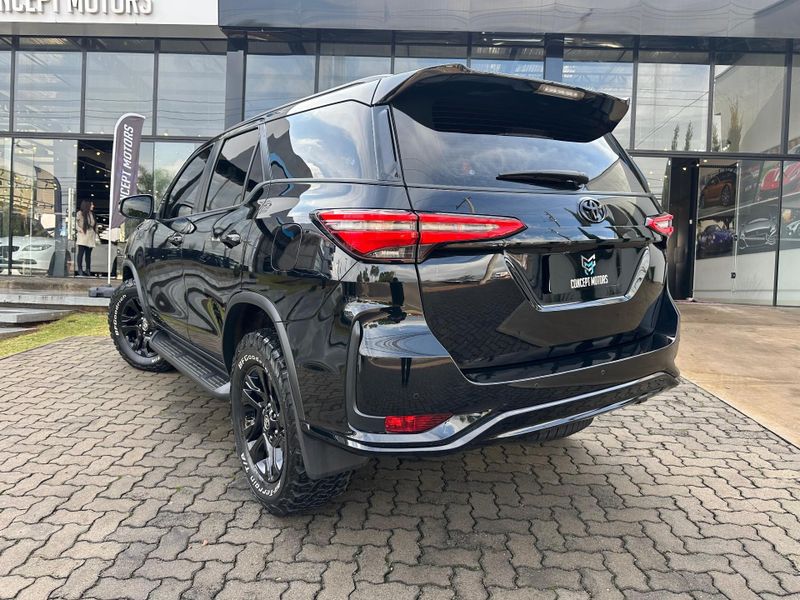 Toyota Hilux SW4 Diamond 2.8 TB 4×4 Die Aut. 2022/2022 CONCEPT MOTORS PASSO FUNDO / Carros no Vale