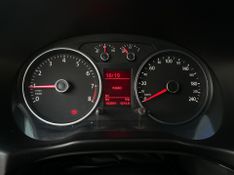 Volkswagen Saveiro CROSS 1.6 T.Flex 16V CD 2015/2016 CONCEPT MOTORS PASSO FUNDO / Carros no Vale