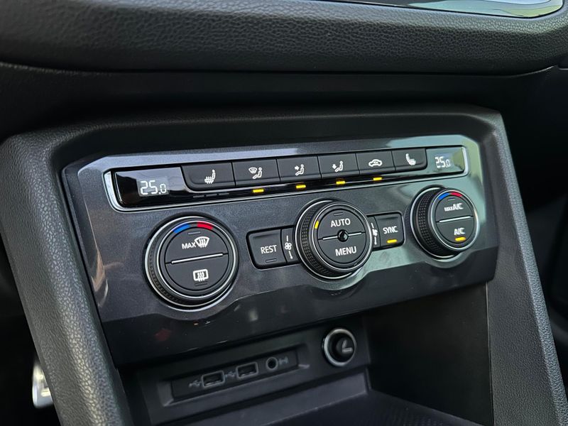 Volkswagen Tiguan Allspac R-Line 350 TSI 2.0 4×4 2019/2020 CONCEPT MOTORS PASSO FUNDO / Carros no Vale