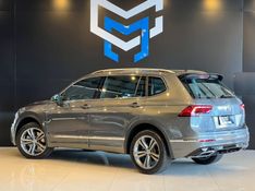 Volkswagen Tiguan Allspac R-Line 350 TSI 2.0 4×4 2021/2021 CONCEPT MOTORS PASSO FUNDO / Carros no Vale