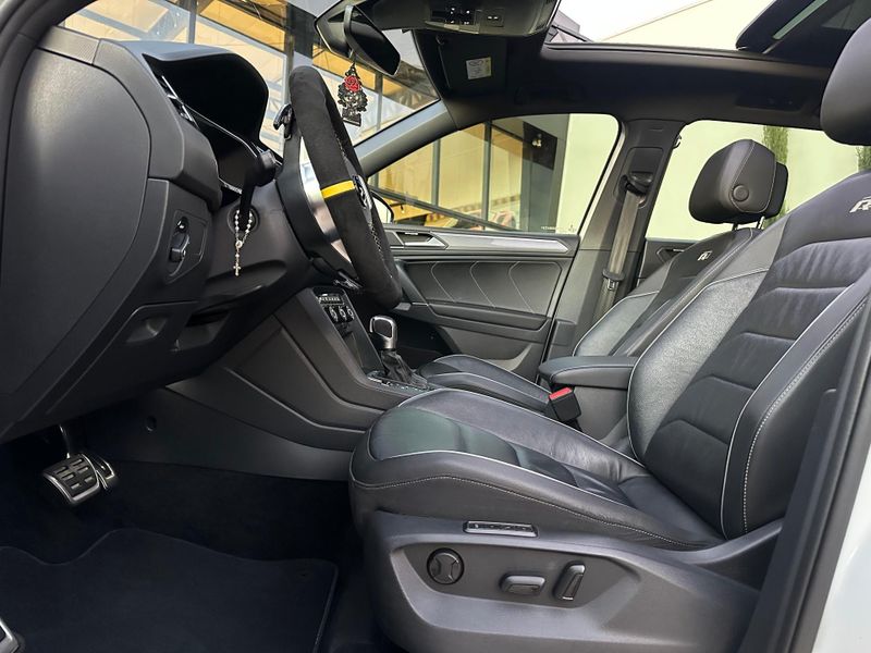 Volkswagen Tiguan Allspac R-Line 350 TSI 2.0 4×4 2019/2020 CONCEPT MOTORS PASSO FUNDO / Carros no Vale