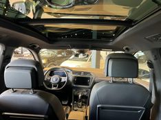 Volkswagen Tiguan Allspac R-Line 350 TSI 2.0 4×4 2021/2021 CONCEPT MOTORS PASSO FUNDO / Carros no Vale