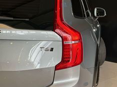 Volvo XC 90 T-6 MOMENTUM 2.0 320cv 5P 2015/2016 CONCEPT MOTORS PASSO FUNDO / Carros no Vale