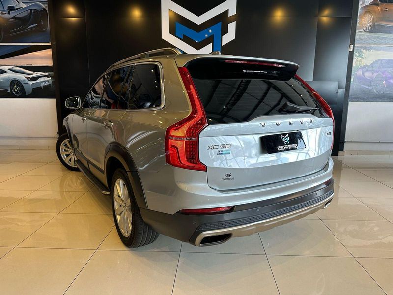 Volvo XC 90 T-6 MOMENTUM 2.0 320cv 5P 2015/2016 CONCEPT MOTORS PASSO FUNDO / Carros no Vale