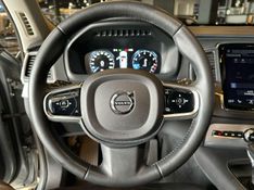 Volvo XC 90 T-6 MOMENTUM 2.0 320cv 5P 2015/2016 CONCEPT MOTORS PASSO FUNDO / Carros no Vale