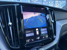 Volvo XC60 T-8 R-DESIGN 2.0 (HÃ­brido) 2019/2020 CONCEPT MOTORS PASSO FUNDO / Carros no Vale