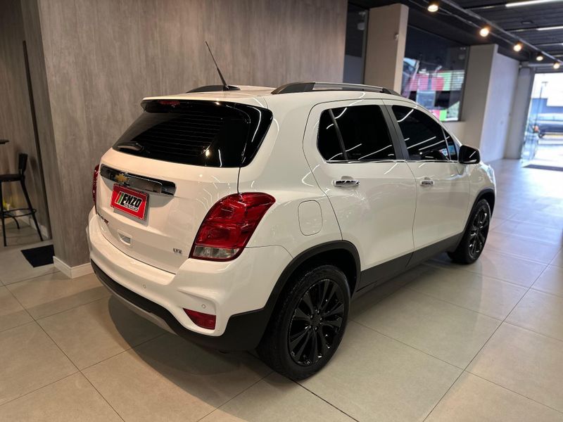 Chevrolet Tracker /CHEV LTZ 2016/2017 ENZO MULTIMARCAS CAXIAS DO SUL / Carros no Vale