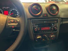 Volkswagen Saveiro W/ CD ROCK MB 2015/2016 ENZO MULTIMARCAS CAXIAS DO SUL / Carros no Vale