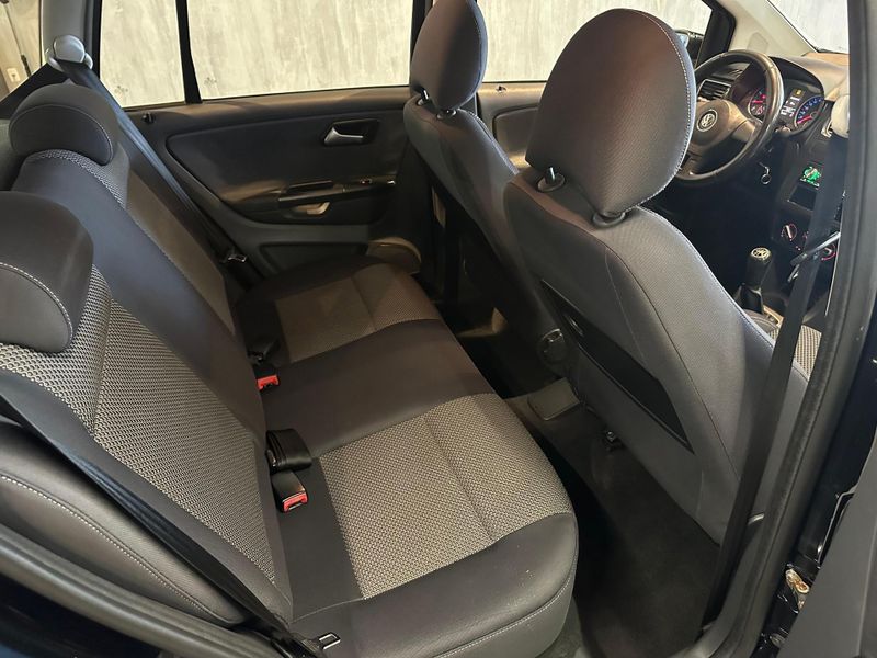 Volkswagen SpaceFox /VW SPORT.GII 2010/2011 ENZO MULTIMARCAS CAXIAS DO SUL / Carros no Vale