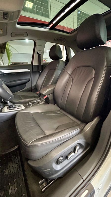Audi Q3 2.0 TFSI Quat 170/180cv S-tronic 2018/2018 PC VEÍCULOS SANTA CRUZ DO SUL / Carros no Vale