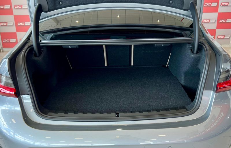 BMW 320iA 2.0 TB M Sport A./M.Sport 2023/2023 PC VEÍCULOS SANTA CRUZ DO SUL / Carros no Vale