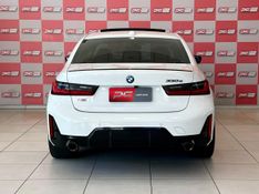 BMW 330e M Sport 2.0 Turbo (Híbrido) 2023/2024 PC VEÍCULOS SANTA CRUZ DO SUL / Carros no Vale