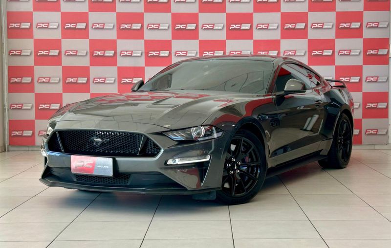 Ford Mustang Black Shadow 5.0 V8 2020/2020 PC VEÍCULOS SANTA CRUZ DO SUL / Carros no Vale