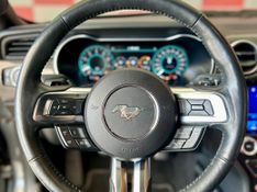 Ford Mustang Black Shadow 5.0 V8 2020/2020 PC VEÍCULOS SANTA CRUZ DO SUL / Carros no Vale