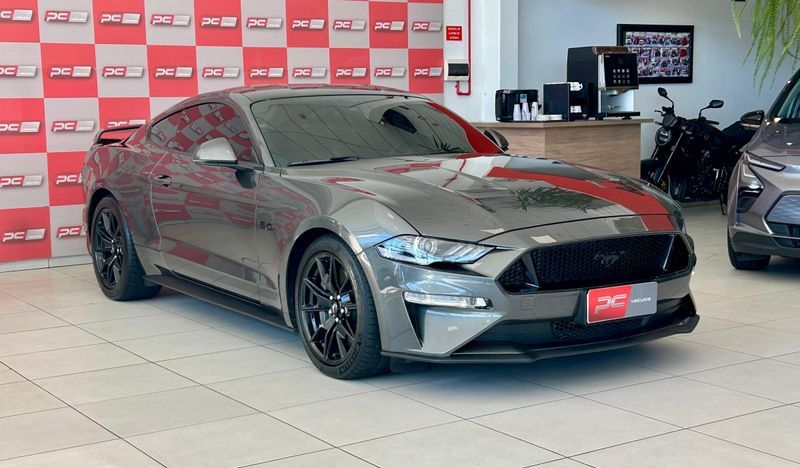 Ford Mustang Black Shadow 5.0 V8 2020/2020 PC VEÍCULOS SANTA CRUZ DO SUL / Carros no Vale