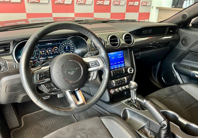 Ford Mustang Black Shadow 5.0 V8 2020/2020 PC VEÍCULOS SANTA CRUZ DO SUL / Carros no Vale