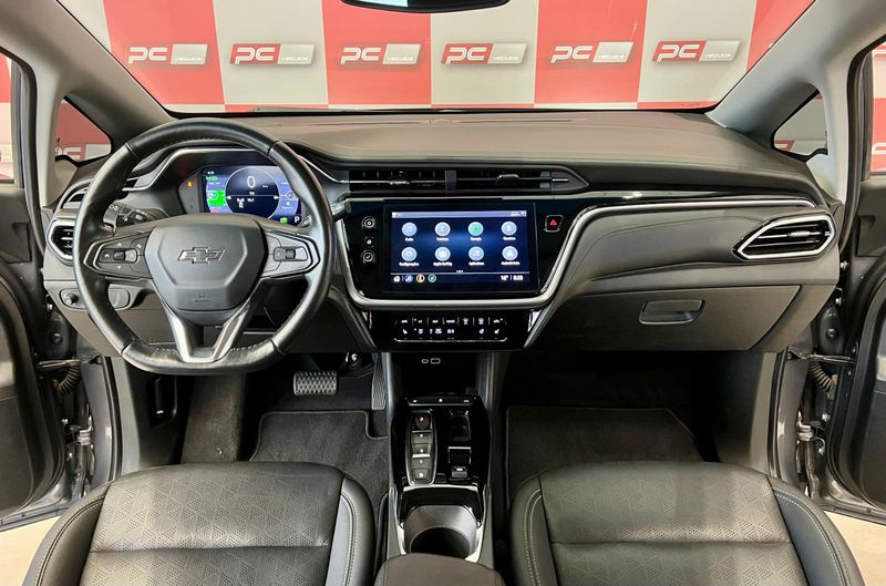 CHEVROLET BOLT EV Premier 203cv (Elétrico) 2021/2022 PC VEÍCULOS SANTA CRUZ DO SUL / Carros no Vale