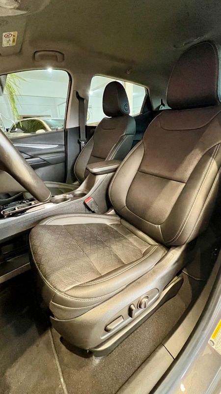 CHEVROLET BOLT EV Premier 203cv (Elétrico) 2021/2022 PC VEÍCULOS SANTA CRUZ DO SUL / Carros no Vale