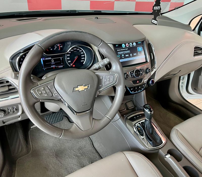 CHEVROLET CRUZE Sport LTZ 1.4 16V TB 2017/2017 PC VEÍCULOS SANTA CRUZ DO SUL / Carros no Vale