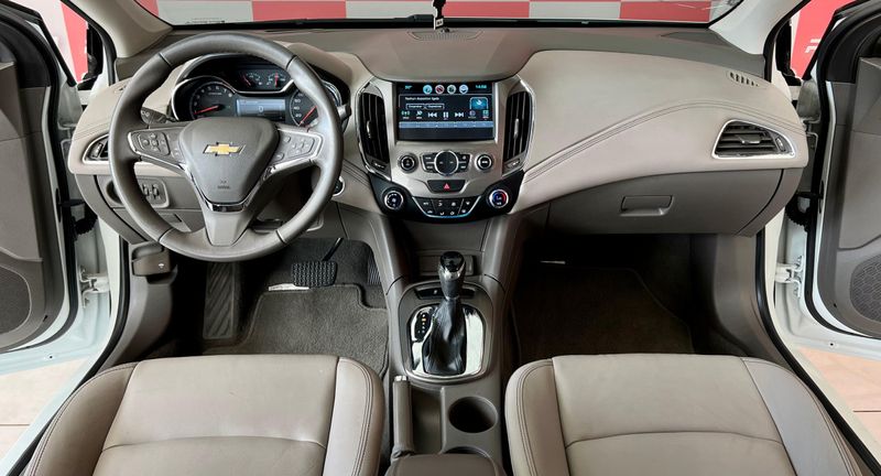 CHEVROLET CRUZE Sport LTZ 1.4 16V TB 2017/2017 PC VEÍCULOS SANTA CRUZ DO SUL / Carros no Vale