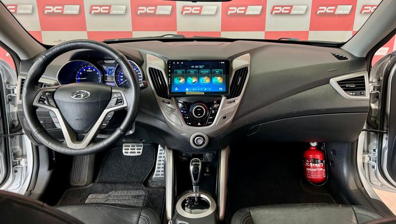 Hyundai Veloster 1.6 16V 140cv 2012/2013 PC VEÍCULOS SANTA CRUZ DO SUL / Carros no Vale