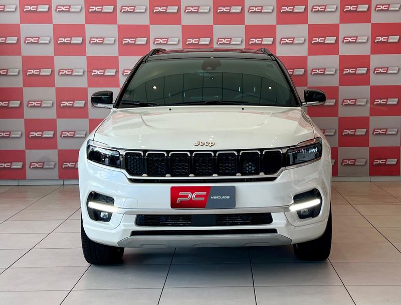 Jeep Commander Overland T270 1.3 TB 2023/2023 PC VEÍCULOS SANTA CRUZ DO SUL / Carros no Vale